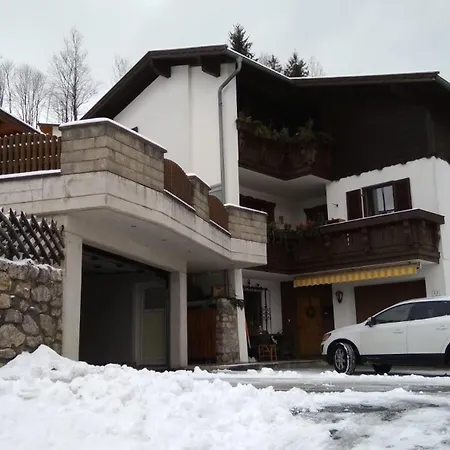 Haus Flora Am Kaiser